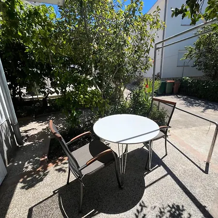 Oasis For Two, 30 Meters From Sea Zadar