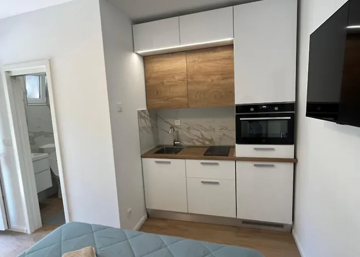 Oasis For Two, 30 Meters From Sea Zadar