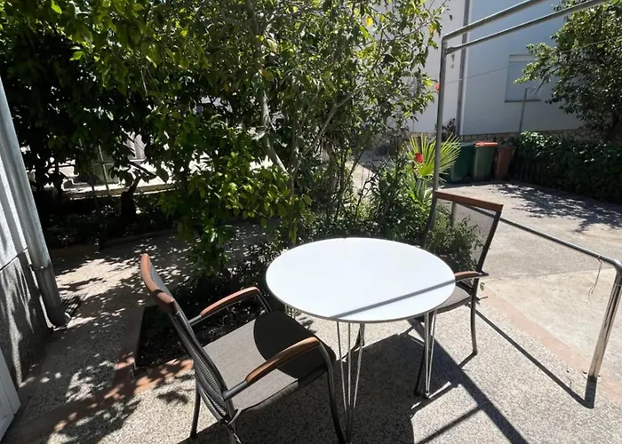 Oasis For Two, 30 Meters From Sea Zadar